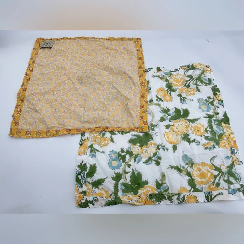 Set Of 2 Pottery Barn Napkins Cotton 20 X 20” Dinner Cloths Floral Yellow